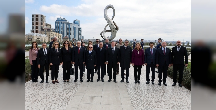 Cumhuriyet Meclisi heyeti Bakü’de ziyaretlerde bulundu