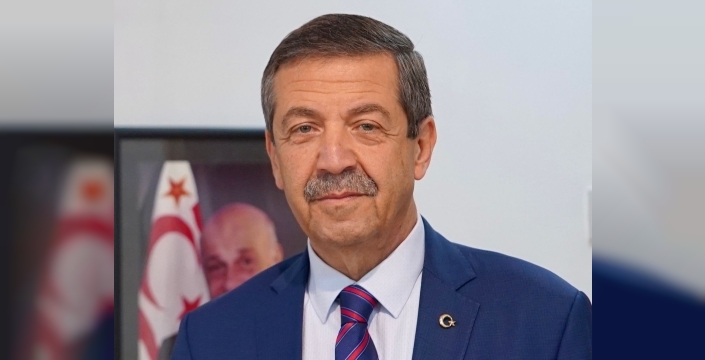 Dışişleri Bakanı Ertuğruloğlu, Azerbaycan’ın Bağımsızlık Günü’nü kutladı