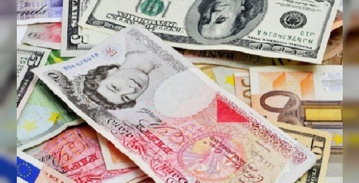 Dolar 44,95, euro 52,9, İngiliz Sterlini 60,8 TL’den işlem görüyor.