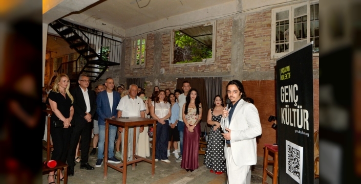 Erhürman çifti, Genç Kültür Kollektifi’nin tanıtım etkinliğine katıldı
