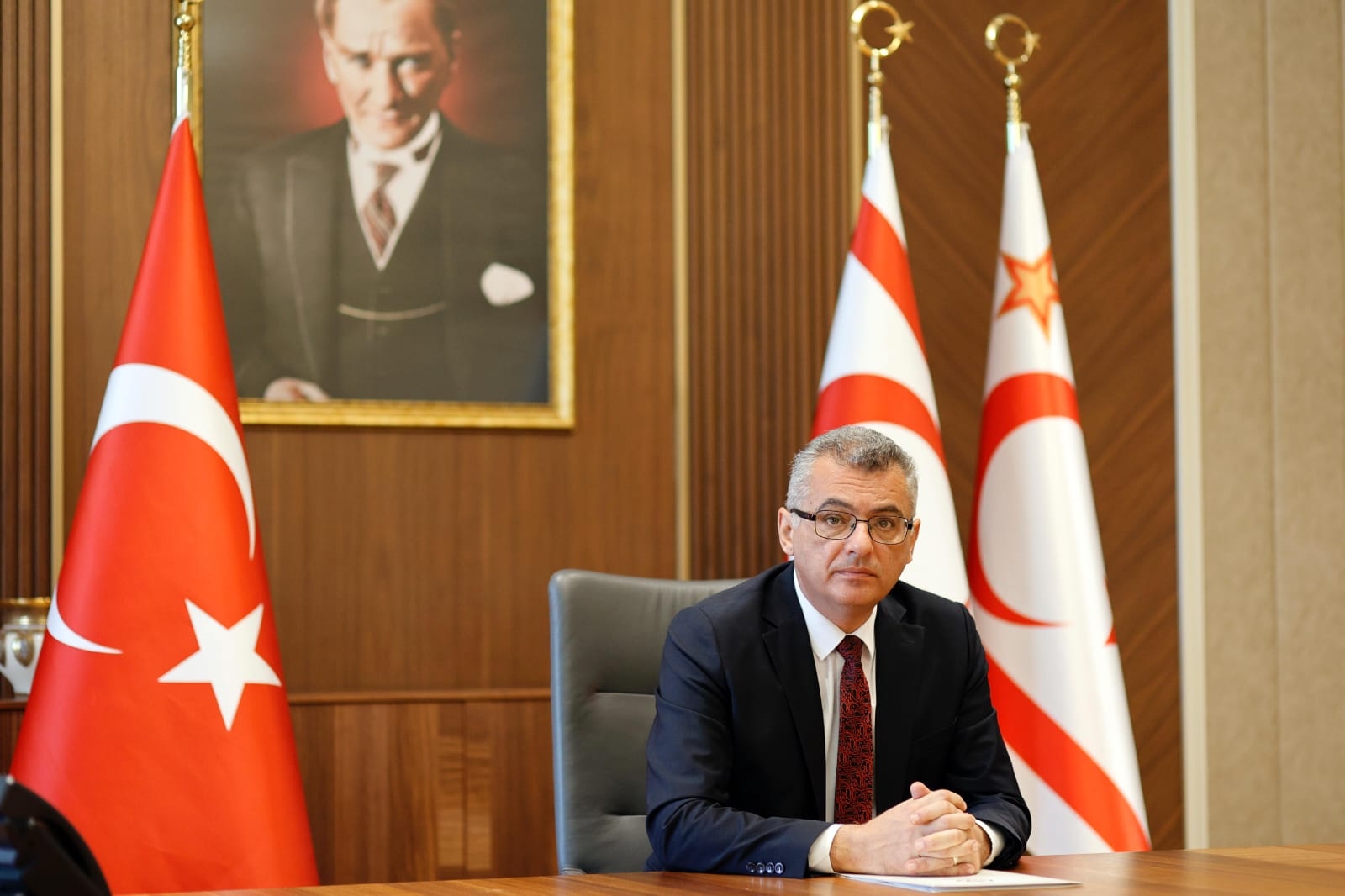Erhürman: “Yerel seçimlerle genel seçimlerin aynı gün yapılması, seçim görevlilerine yüklenecek ağır bir yüktür”