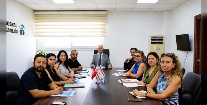 Hasipoğlu: “Eczacı yanında çalışanlara prim desteği sağlanacak”