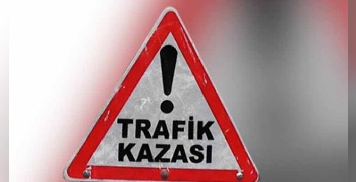 İki kazada da sürücü alkollü...Biri park halindeki araca çarptı, diğeri yoldan çıktı takla attı