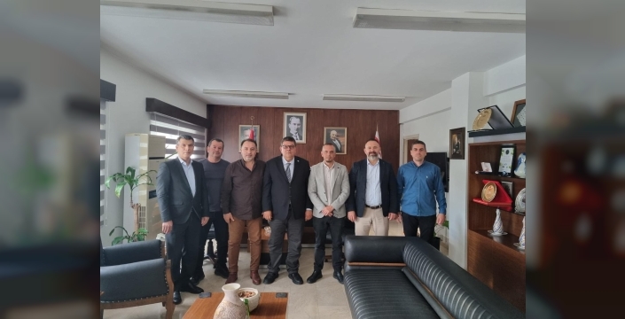 Kamuda örgütlü altı sendika, ek mesai ödemeleri konusunda Maliye Bakanlığı ile uzlaşı sağlandığını açıkladı