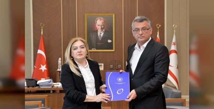 Ombudsman Varol, ikinci altı aylık raporu Erhürman’a sundu