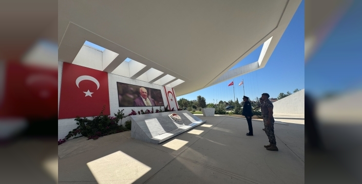 Polis Örgütü’nün 62'nci kuruluş yıl dönümü...PGM heyeti, Atatürk Anıtı, Dr. Fazıl Küçük Anıtı ve Denktaş Mozolesi'ne çelenk sundu