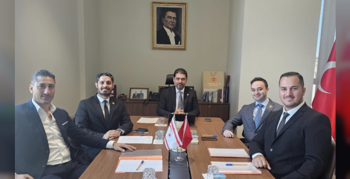 Savaşan, GİAD heyetiyle görüştü