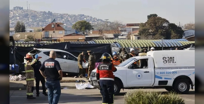 Şili'de askerin hususi aracıyla pazara dalması sonucu en az 6 kişi öldü