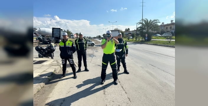 Trafikte denetim: Bir günde 30 araç trafikten men edildi