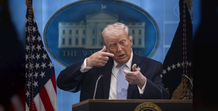 Trump, İran'ı 'bir gecede yok etmekle' tehdit etti