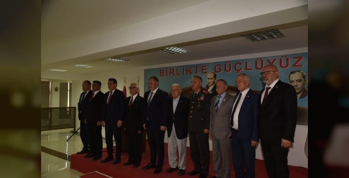 Tümgeneral Daniş Karabelen ölümünün 43. yılında anıldı