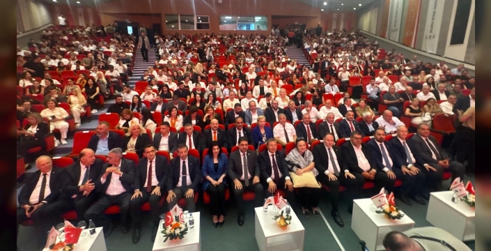 UBP Tüzük Kurultayı yapıldı... Tüzükteki değişiklikler, oybirliğiyle kabul edildi