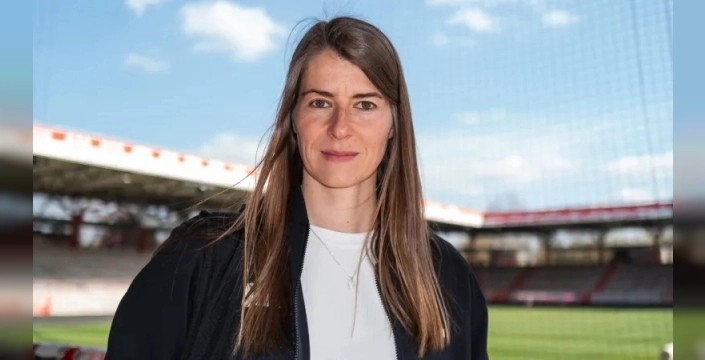 Union Berlin, kadın teknik direktörü Eta ile tarihe geçti