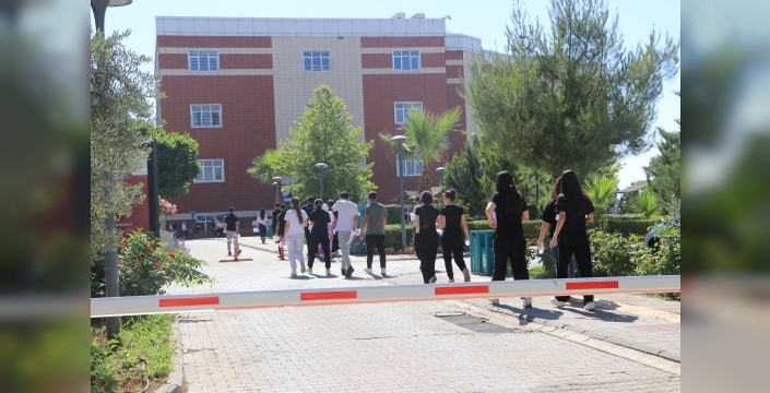 YKS'nin ilk oturumu TYT sona erdi... AYT ve YDT oturumları yarın